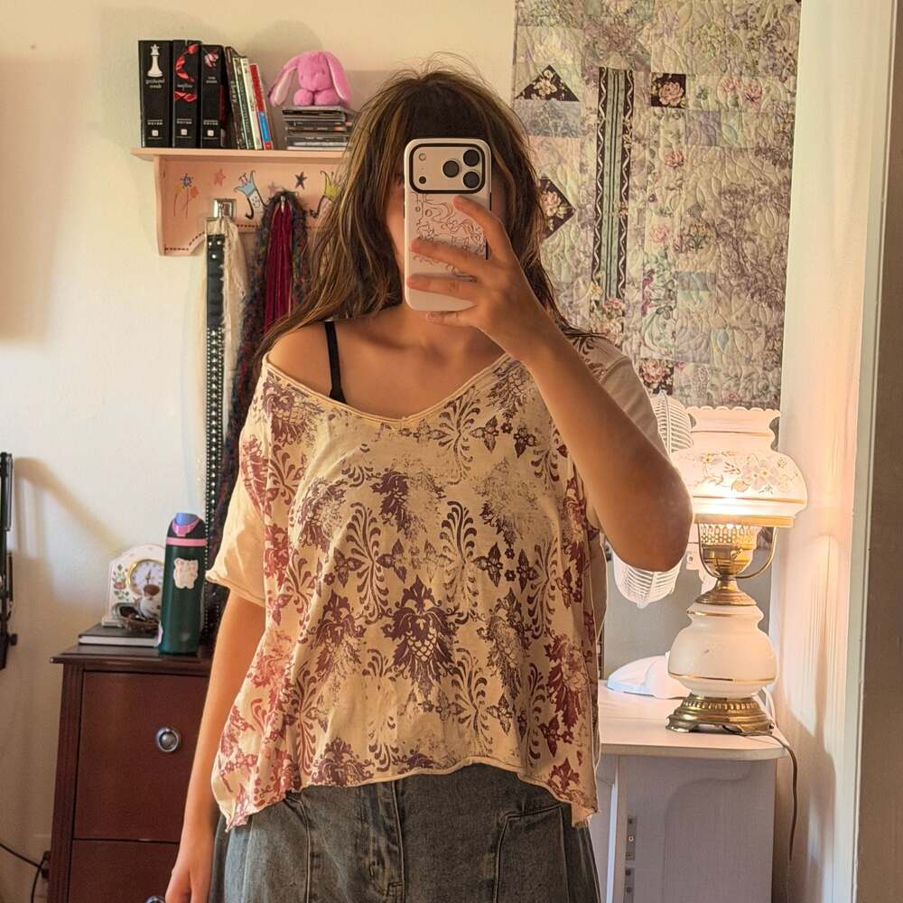 Calvin Klein Jeans Damask Floral Print V-Neck Short Sleeve Top Size 1X